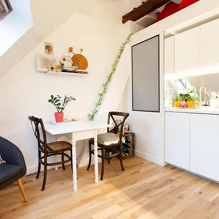 Design Studio With Mezzanine In Montmartre